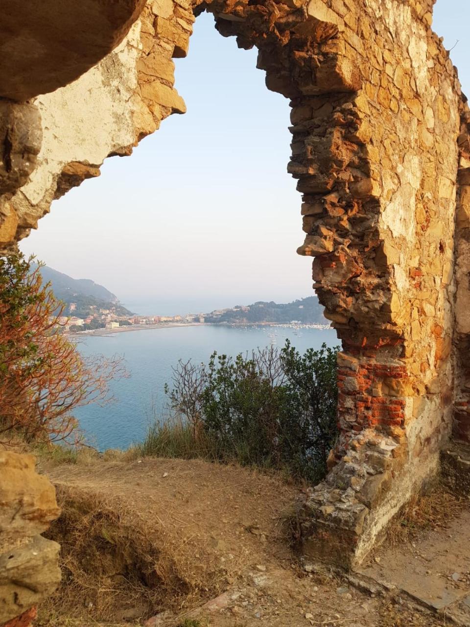 Hotel Doria Cavi di Lavagna Exterior foto